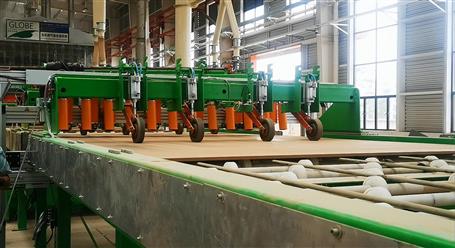 廣西國(guó)旭東騰人造板項(xiàng)目：首板下線！